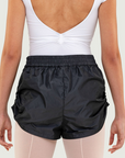 Bullet Pointe Pinch Shorts