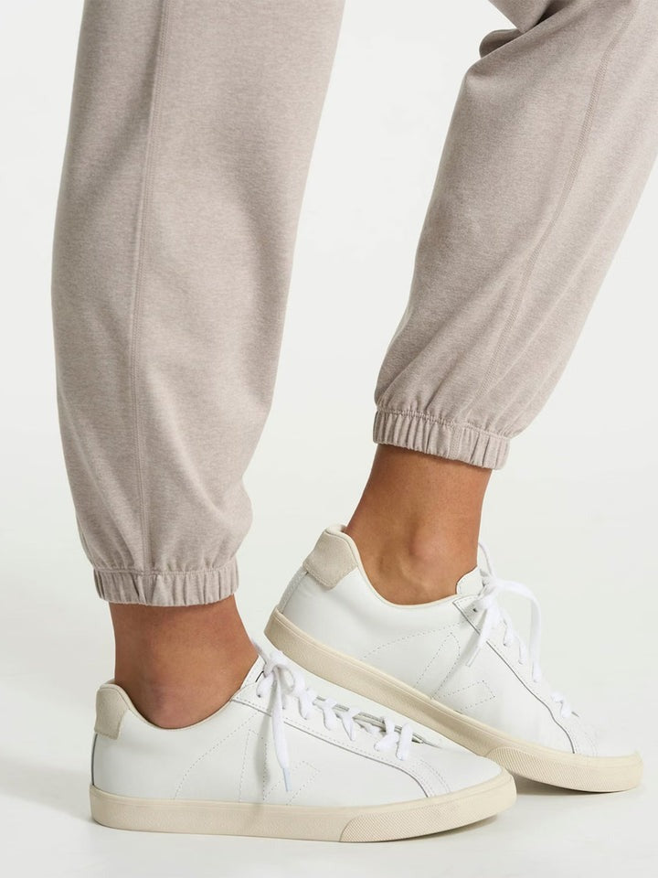 Vuori Boyfriend Jogger – The Shoe Room