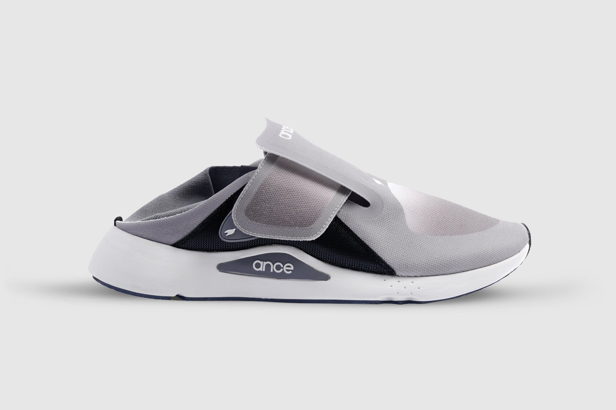 Ance Recovery Sneakers