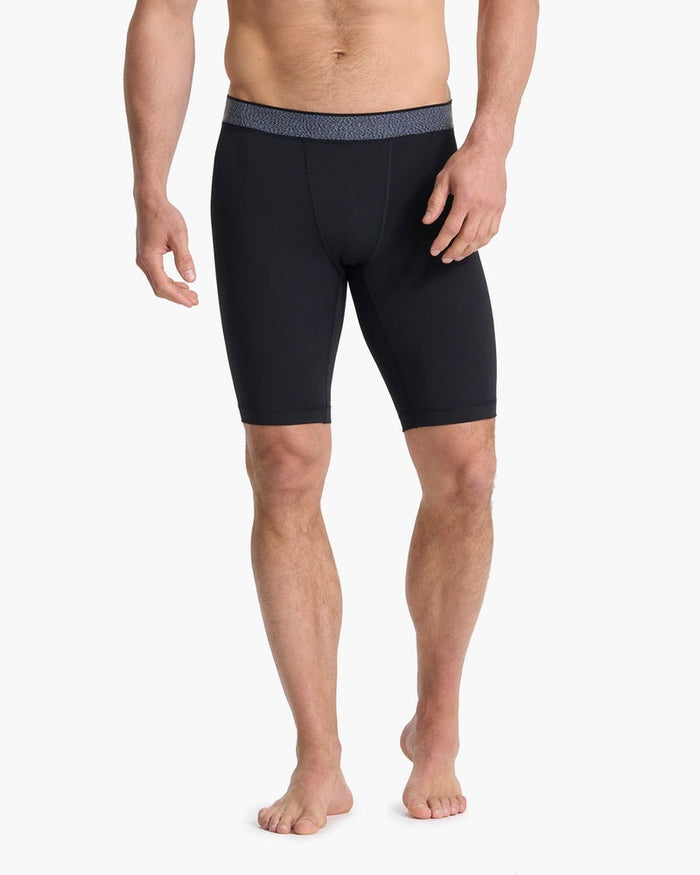 Vuori Limitless Compression Short