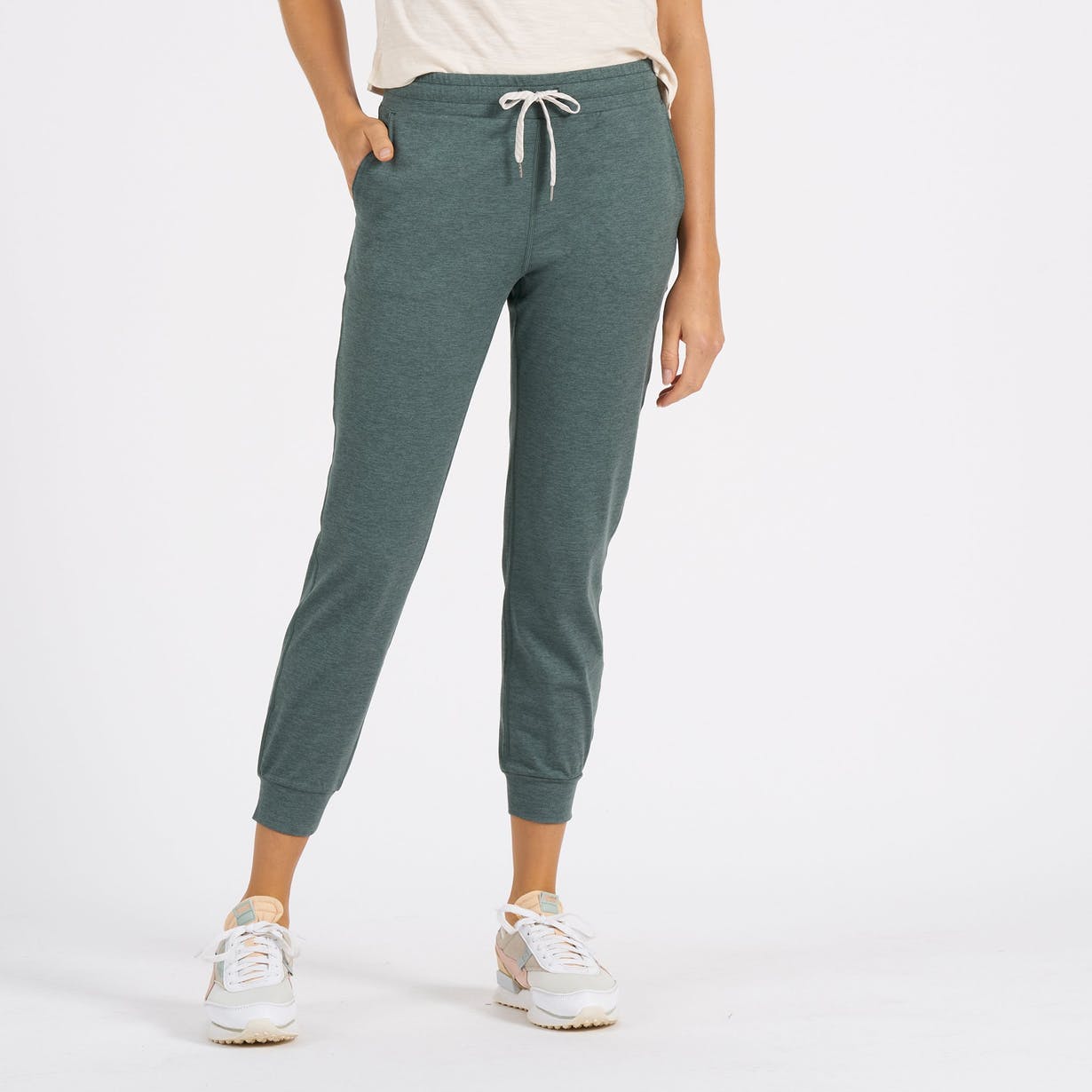 トレーニング用品 COR Performance Jogger - Limited Vuori Performance Jogger - Women's | Altitude Sports