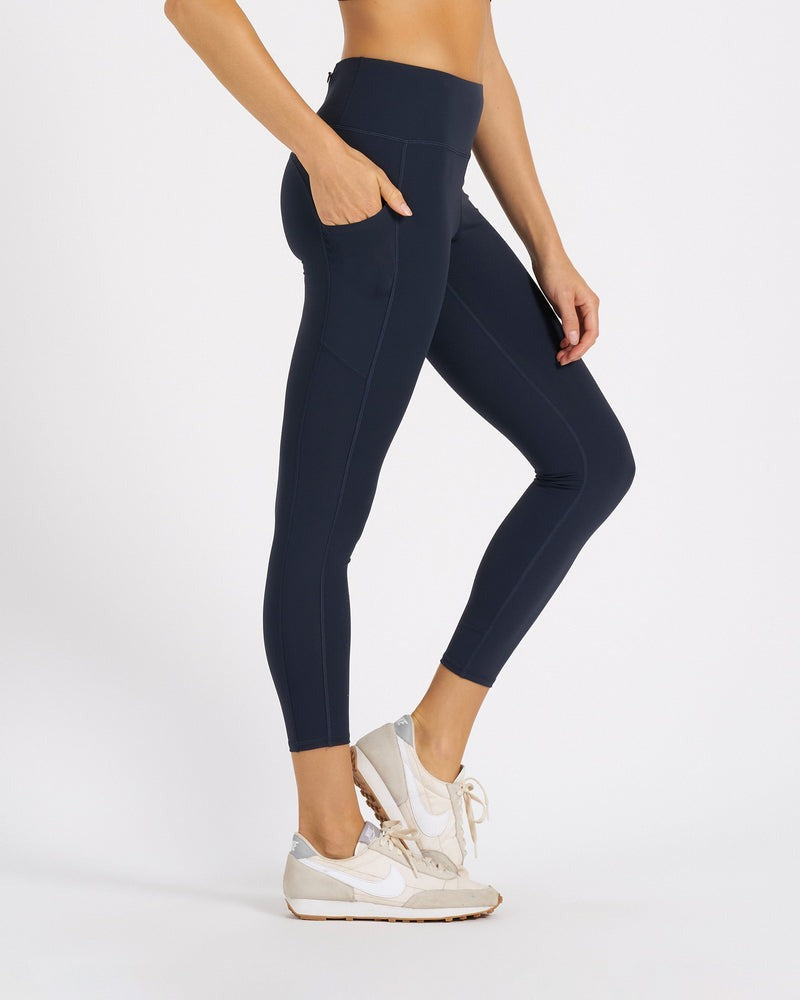 Vuori Stride leggings pockets authentic