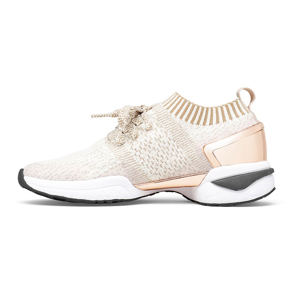 Luxe sneaker outlet boutique